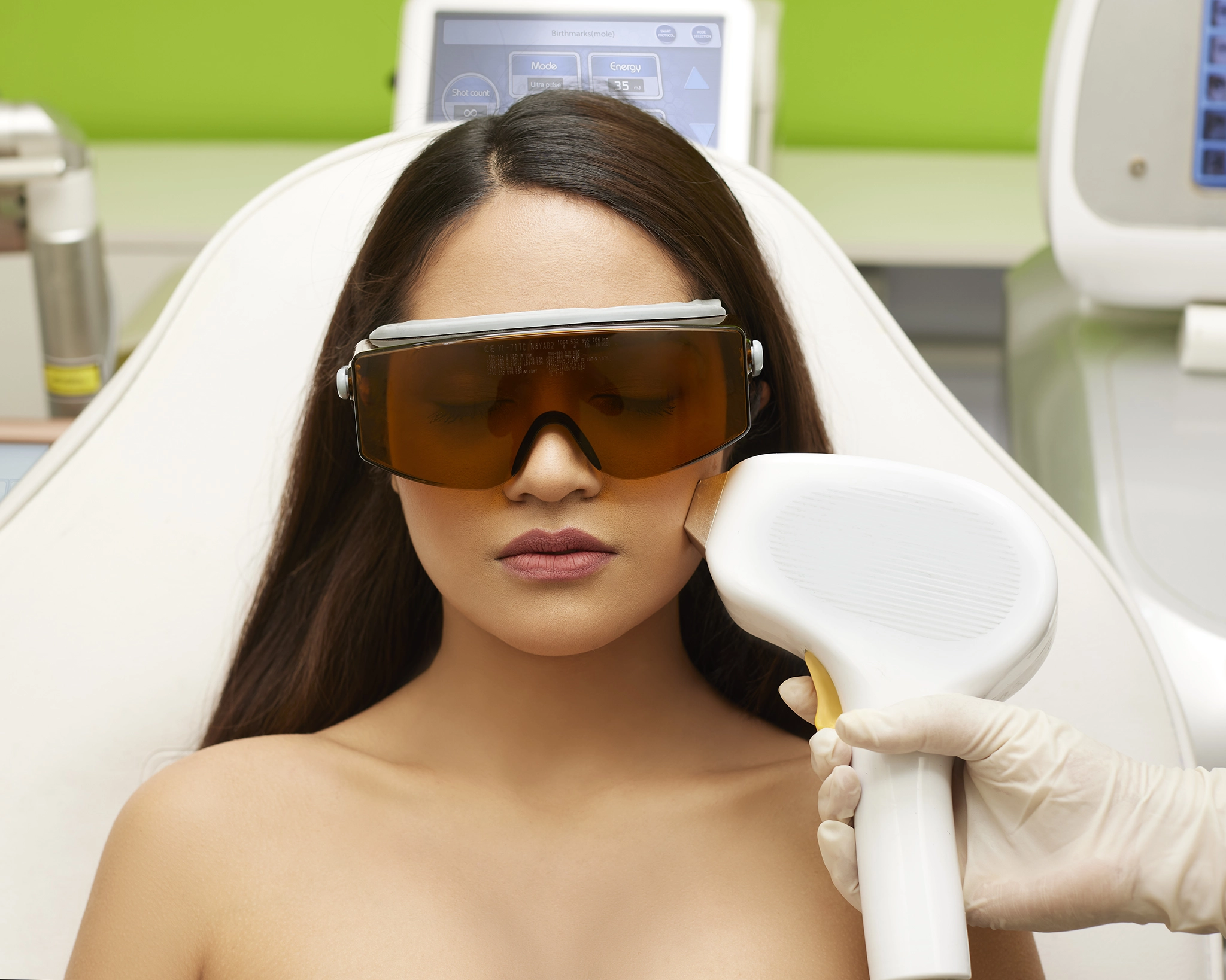 HIFU (High-Intensity Focused Ultrasound)